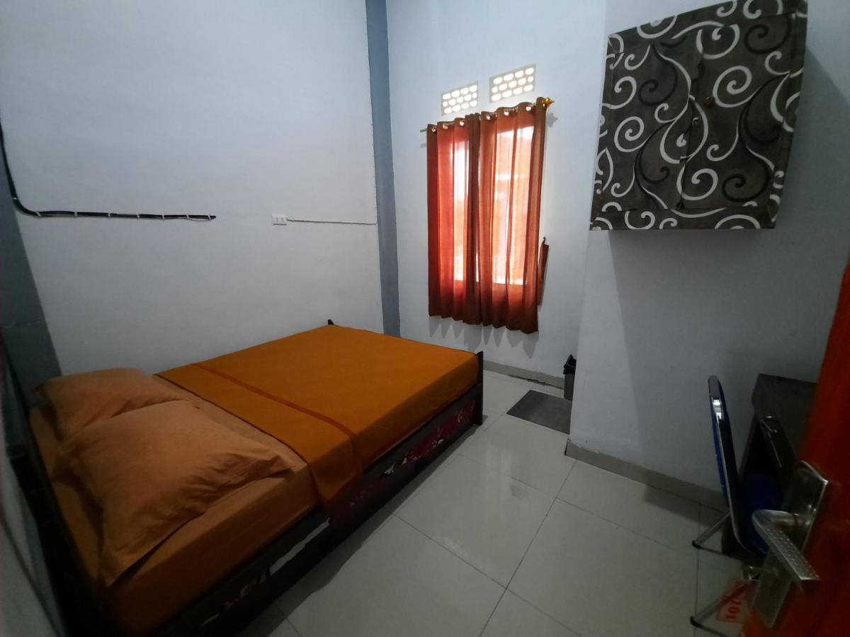 OYO 3373 Favour Hotel Pagaralam Buitenkant foto