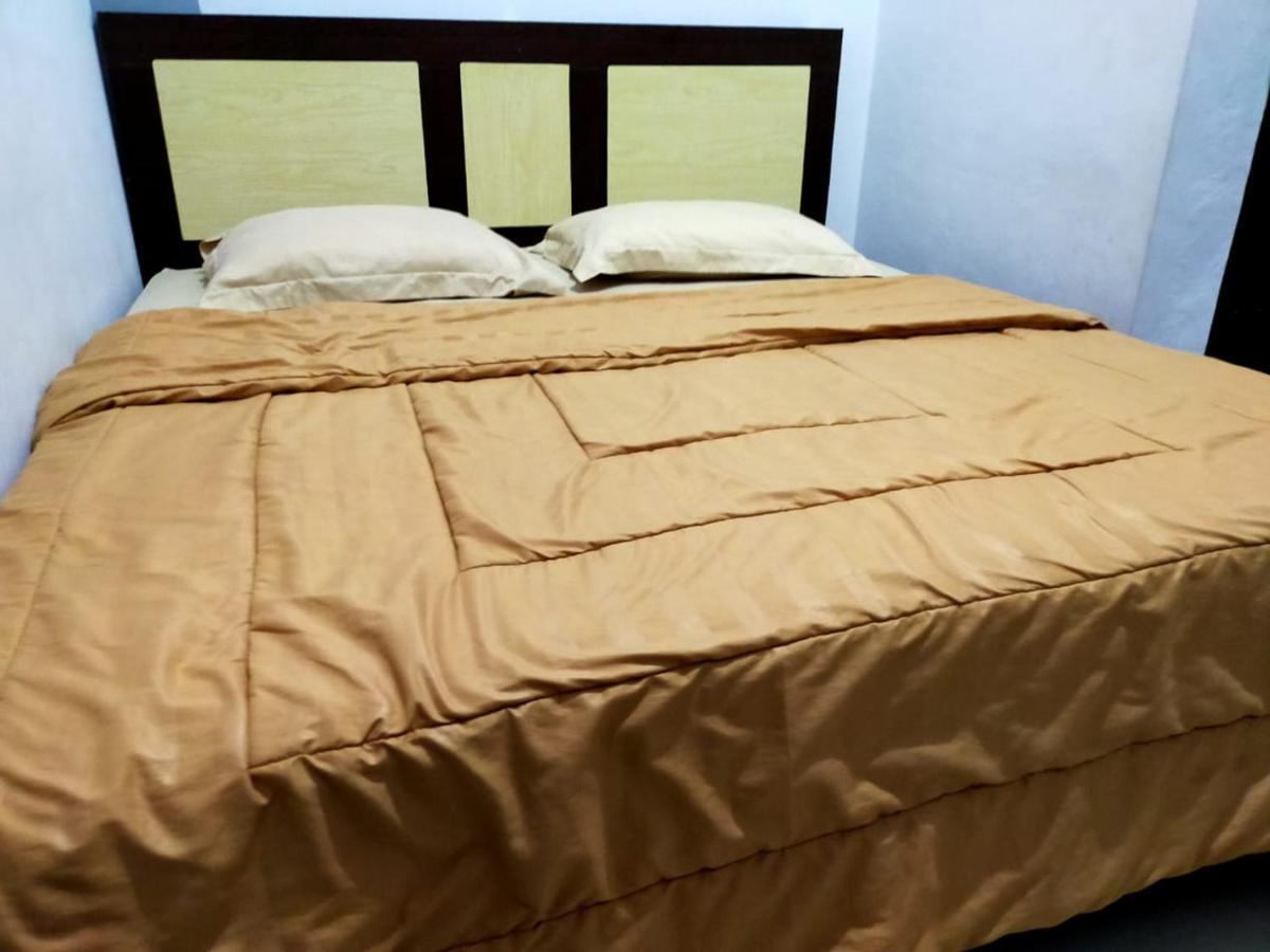 OYO 3373 Favour Hotel Pagaralam Buitenkant foto
